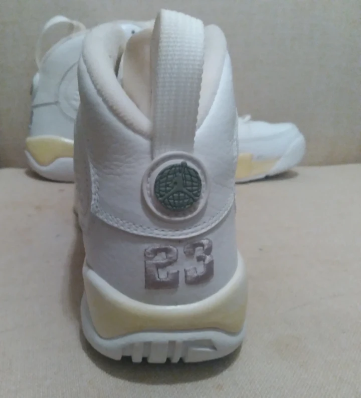 Jordan 9 Retro White "Melo" - photo 3