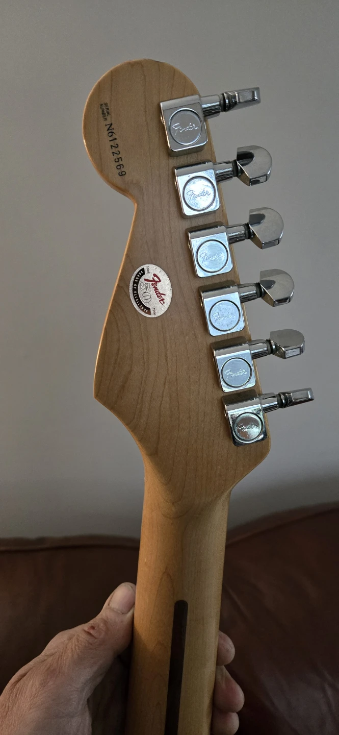 Fender Strat - photo 3