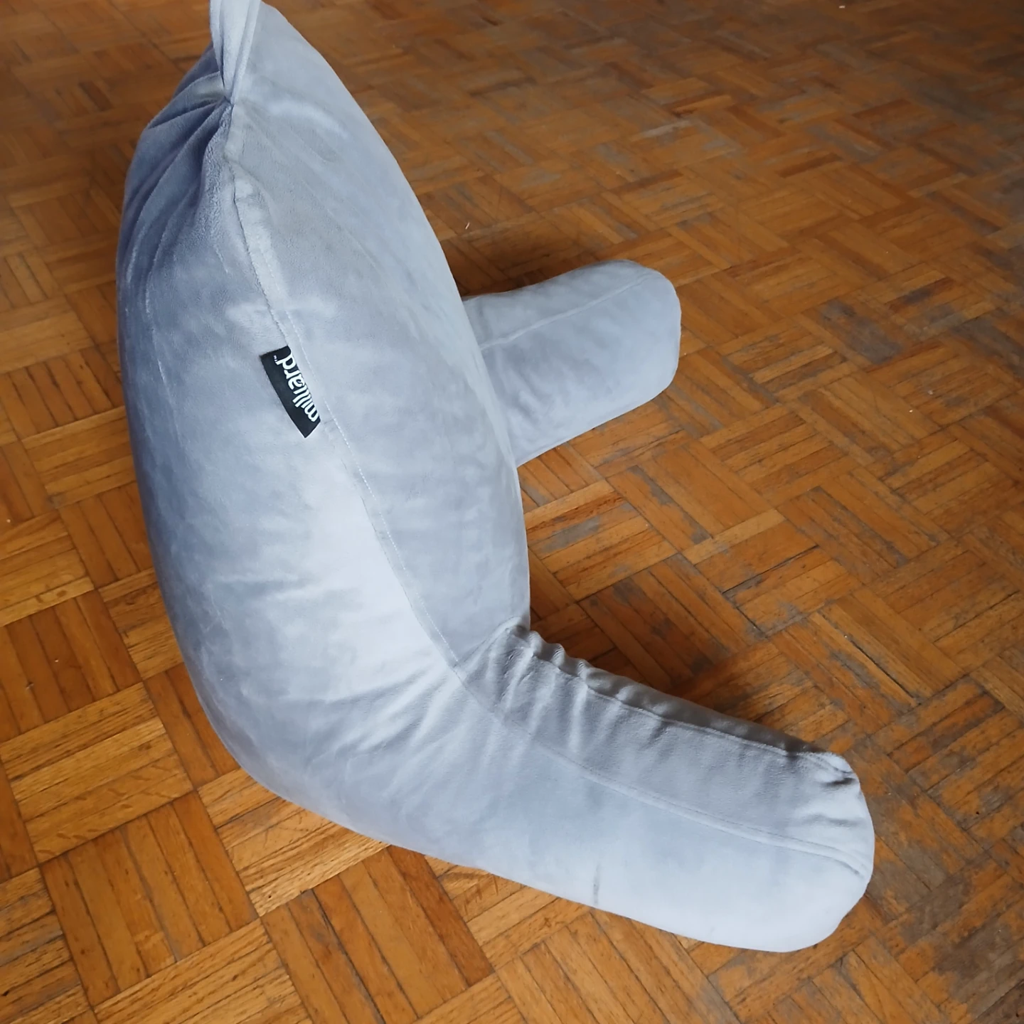 Millard Reading Pillow - photo 3
