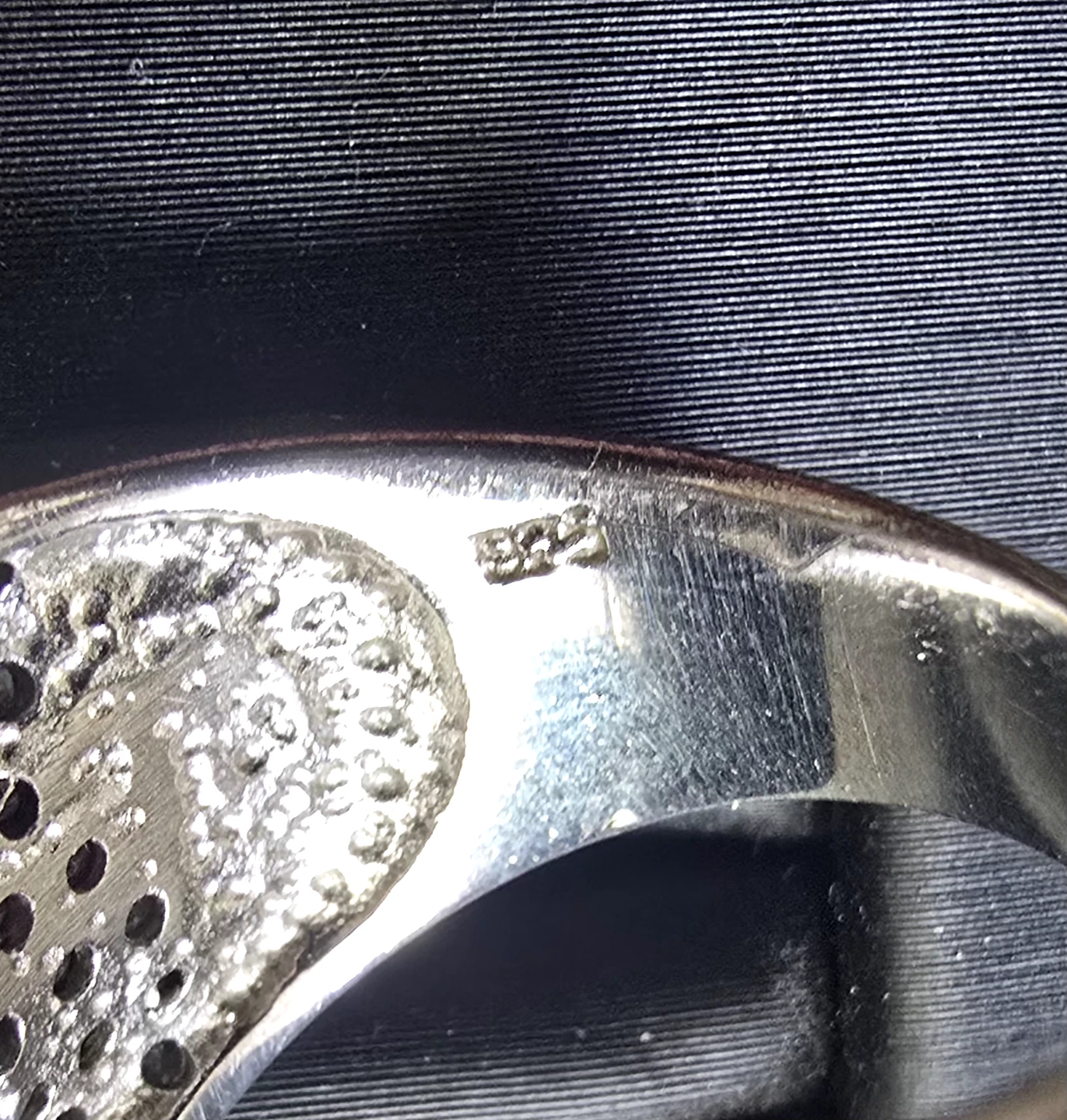 Like new beautiful 925 Silver ring with 2 color cz stones - photo 5
