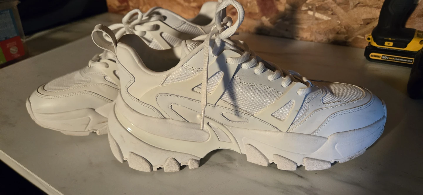 Michael Kors White Leather and Mesh Chunky Sneakers - photo 4