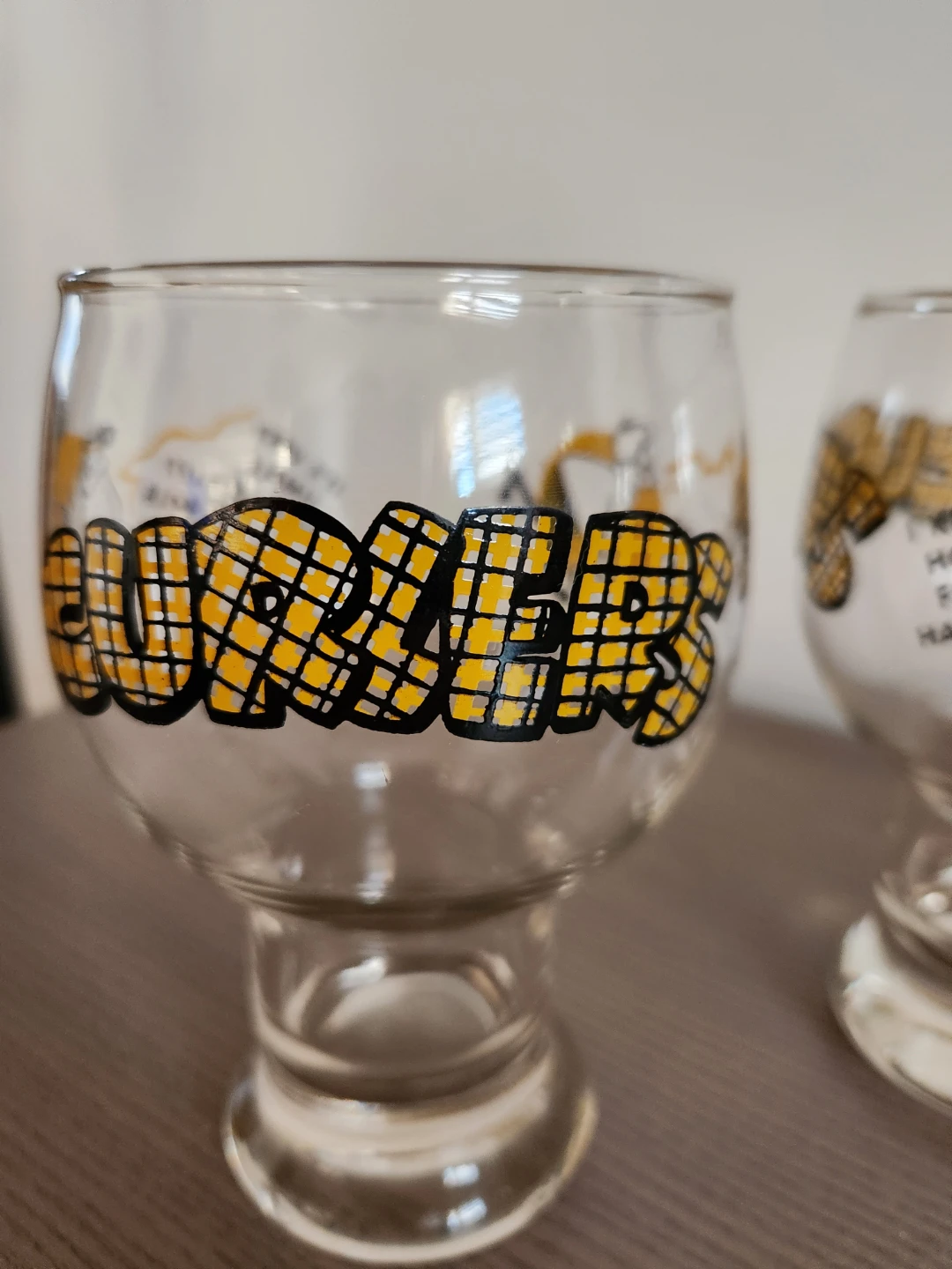 Set of 4 "Buzzer" Glasses with Cartoon Graphics - photo 4