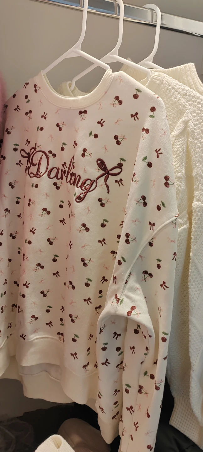 Sweaters on sale - photo 3