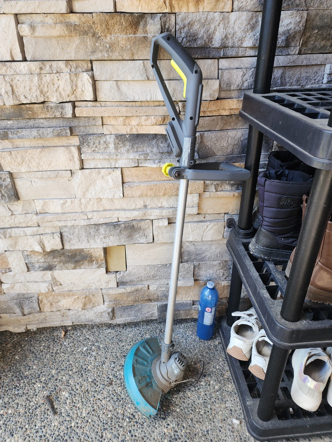 Cordless String Trimmer