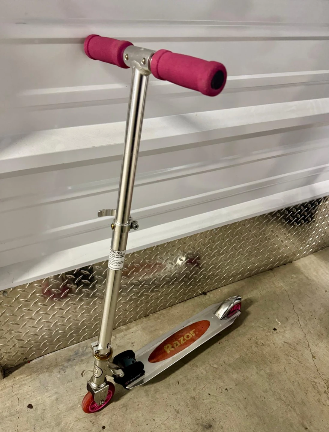 Razor Kick Scooter Pink - photo 2