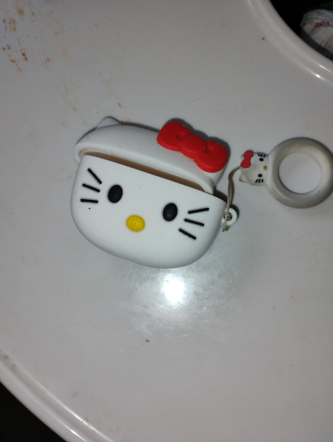 Hello Kitty White Protective Case with Keychain