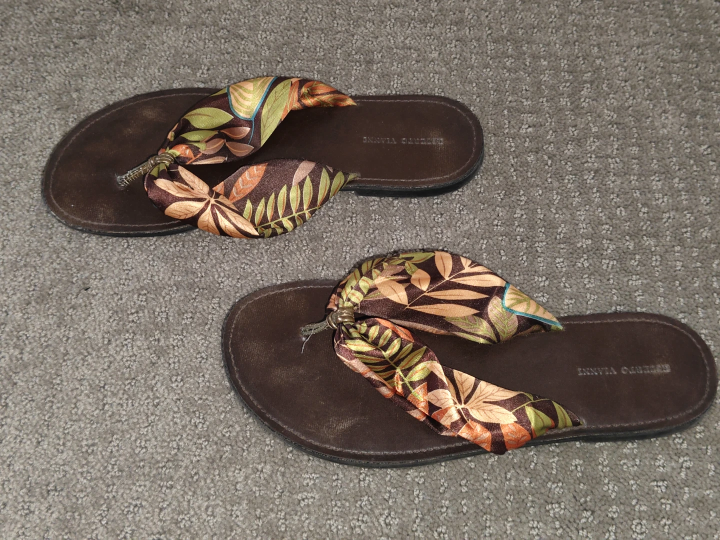 Roberto Vianni Bohemian Style Satin Sandals Flip Flops Size 7.5