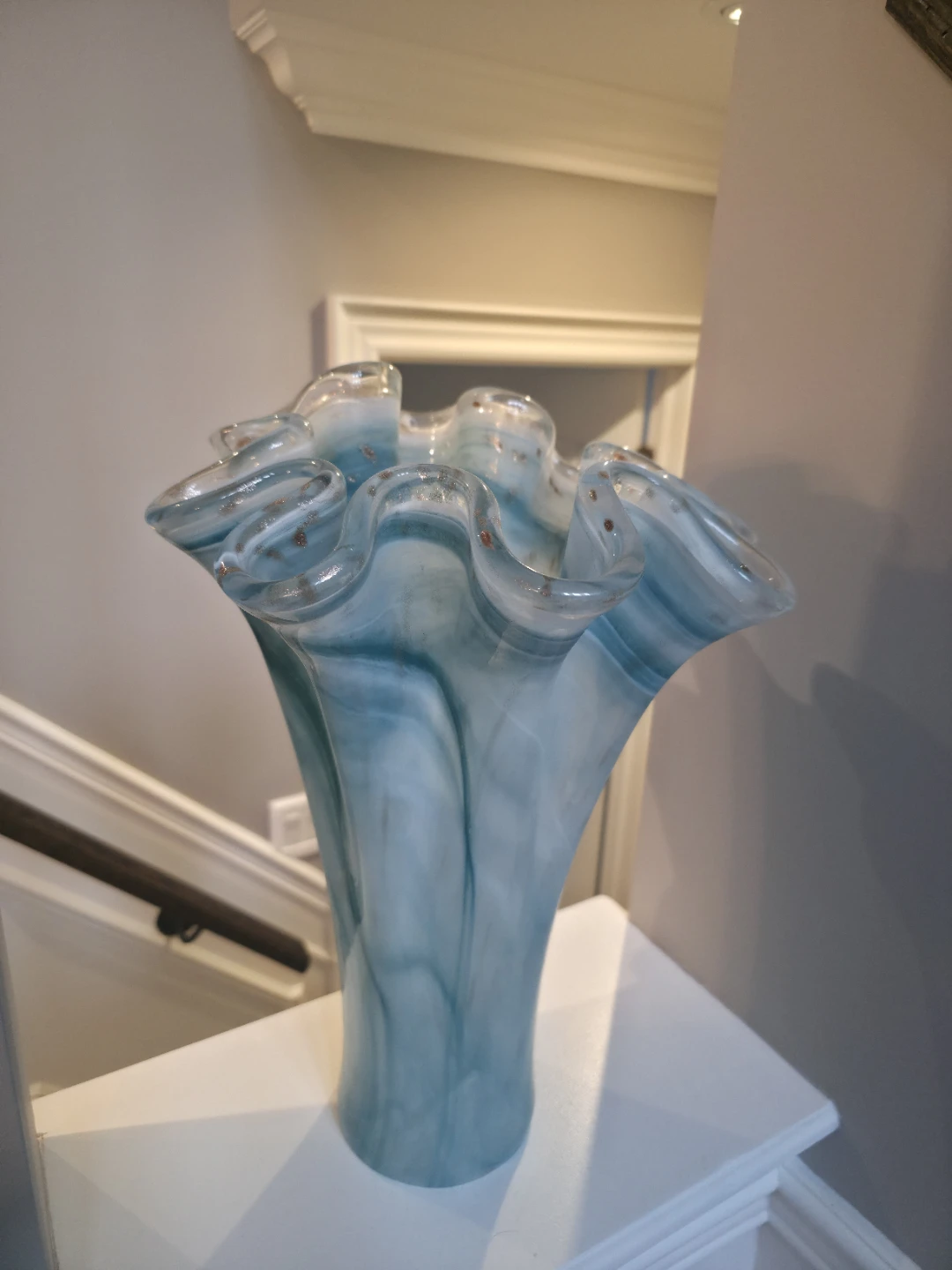 Glass Swirl Vase - Blue and White - photo 2