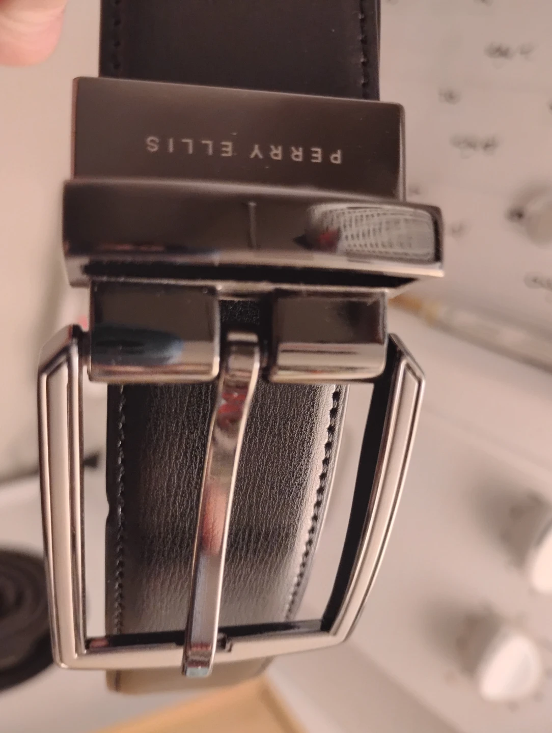 Perry Ellis Black Leather Belt 32-40