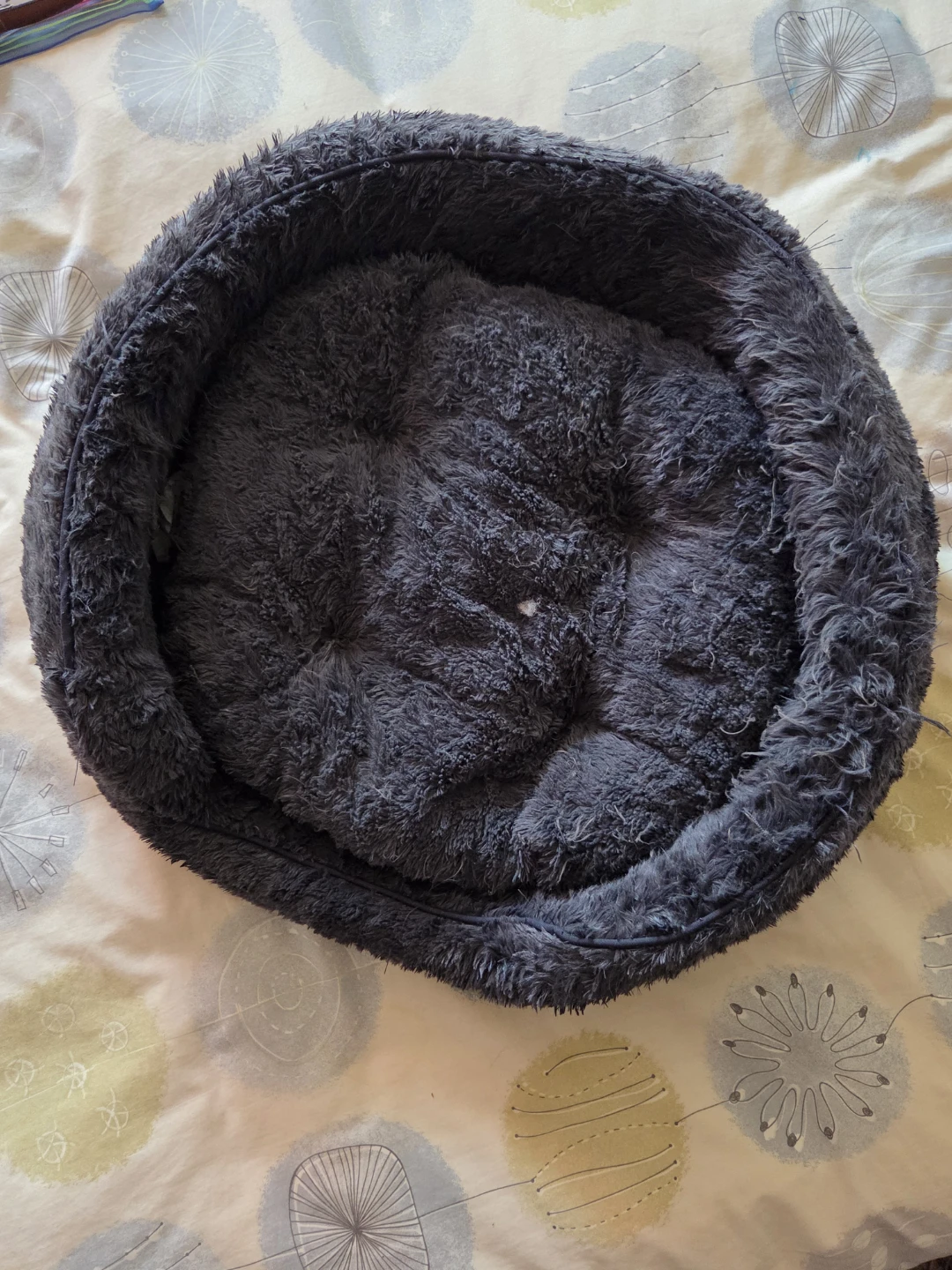 Plush Cat bed - photo 2