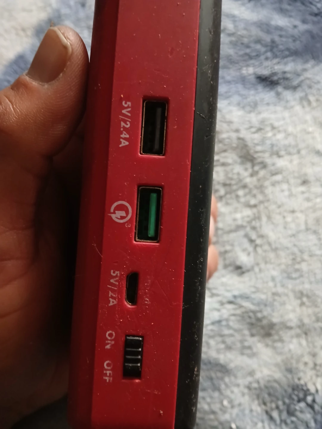 Schumacher Jump Starter Power Bank - photo 3