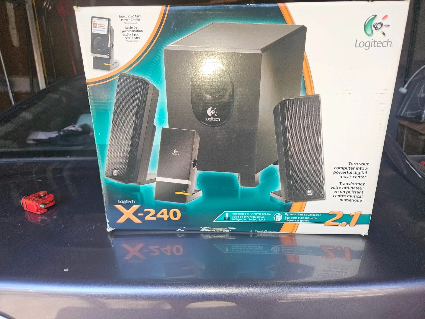 Logitech X-240 2.1 Speaker System with Integrated MP3 Cradle