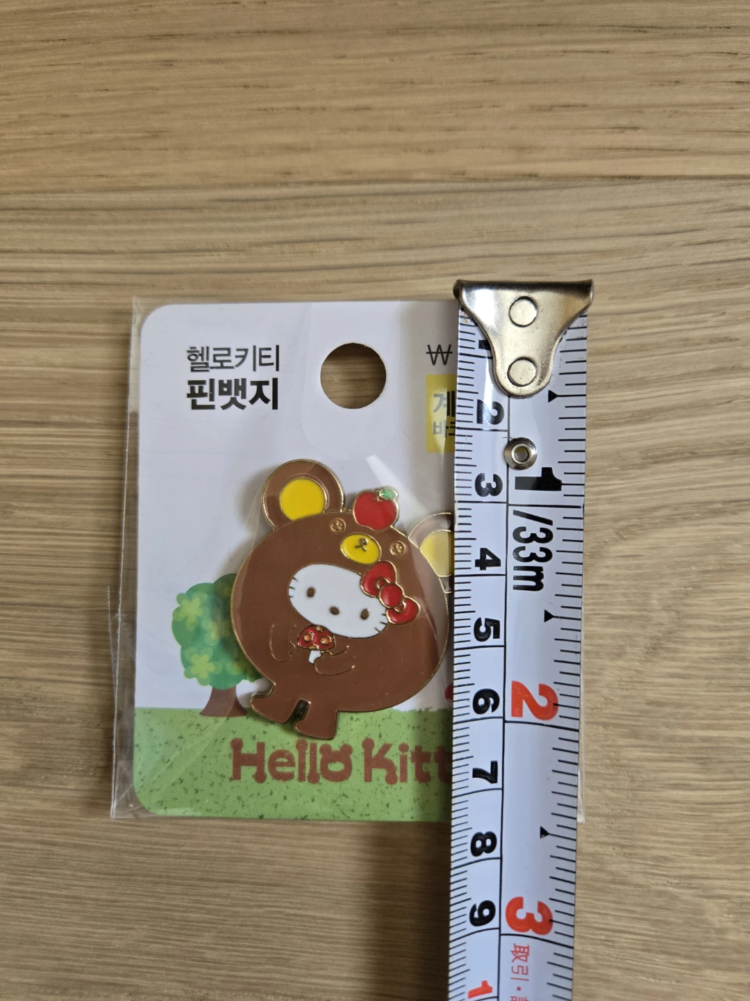 Korea Sanrio Hello Kitty Teddy Bear Pin Badge - photo 2