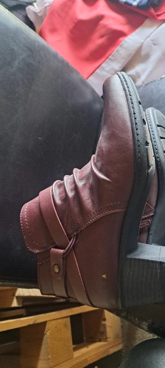 Earth Origins Burgundy Ankle Boots - photo 2