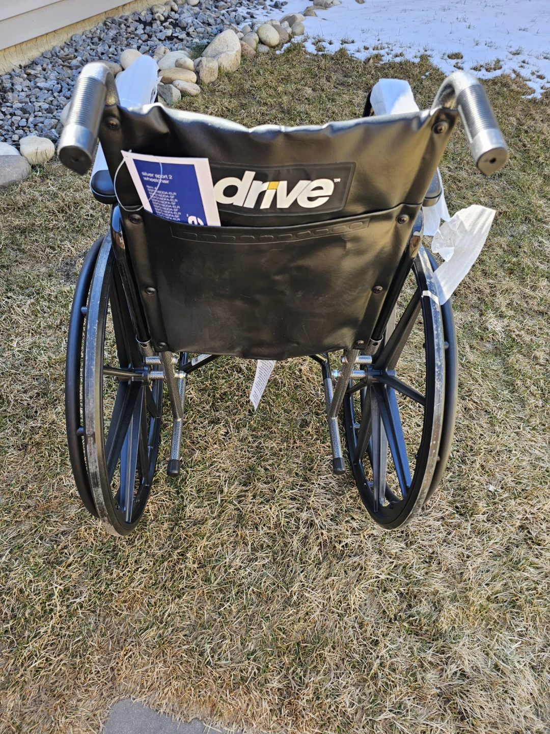 Drive Medical foldable Wheelchair - photo 2