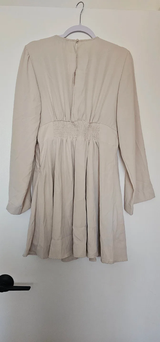 Dynamite Long Sleeve Wrap Dress - photo 2