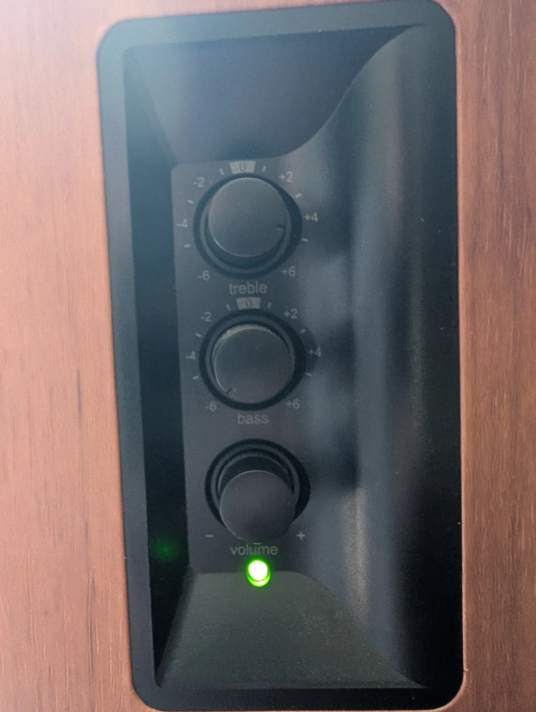EDIFIER R1280T Multimedia Speakers - photo 2