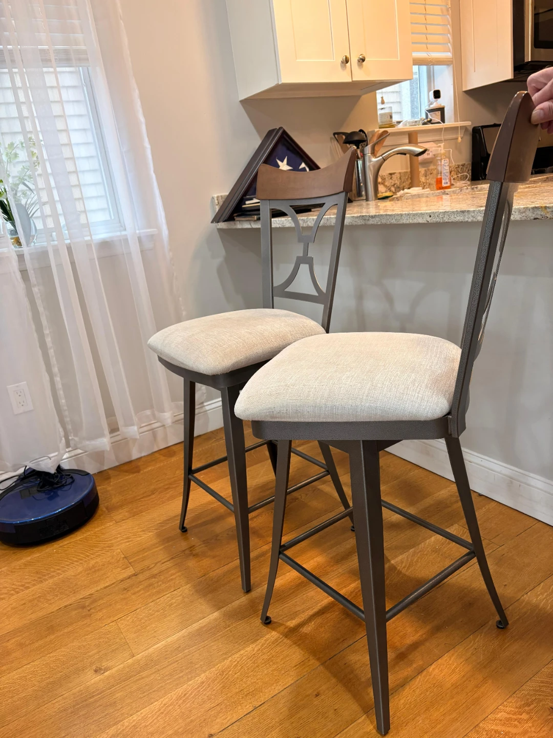 Set of 2 Metal and Wood Counter Height Bar Stools - photo 3