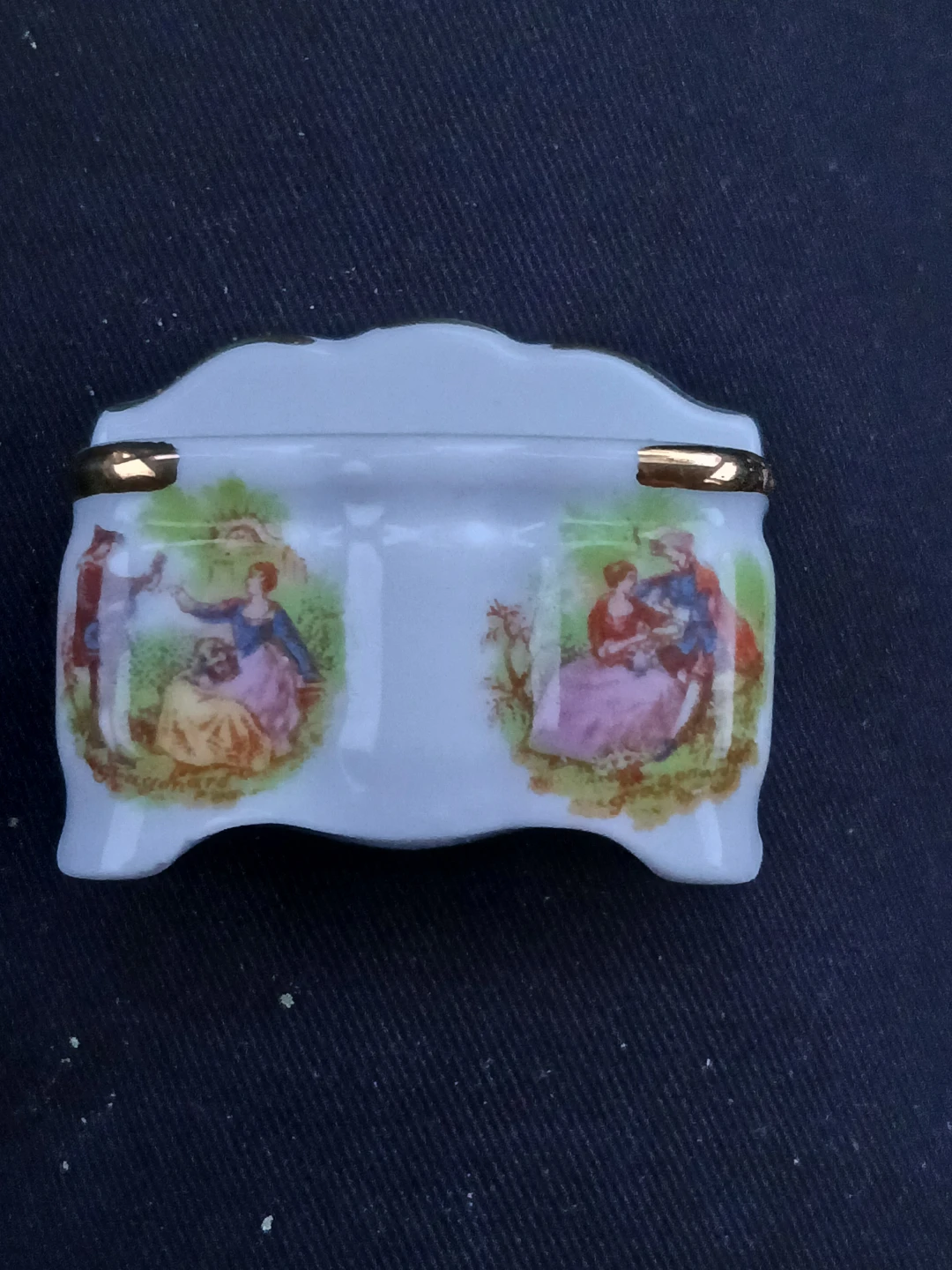 Limoges France Porcelain  miniature furniture. - photo 2