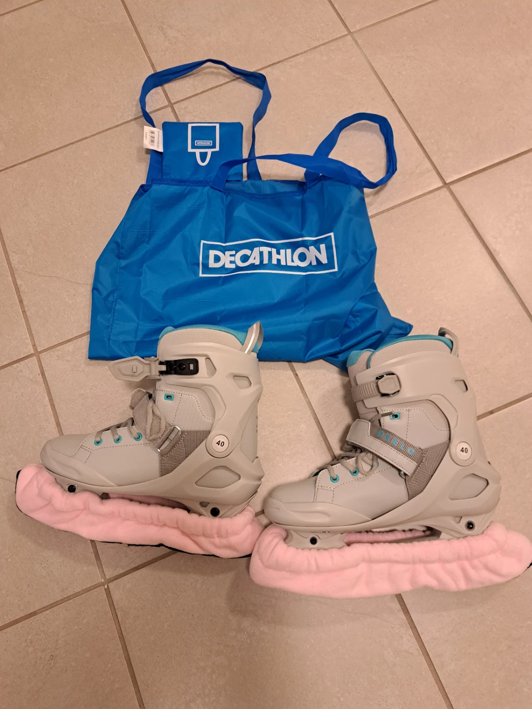 Decathlon Ice Skates Size 40 with Bag