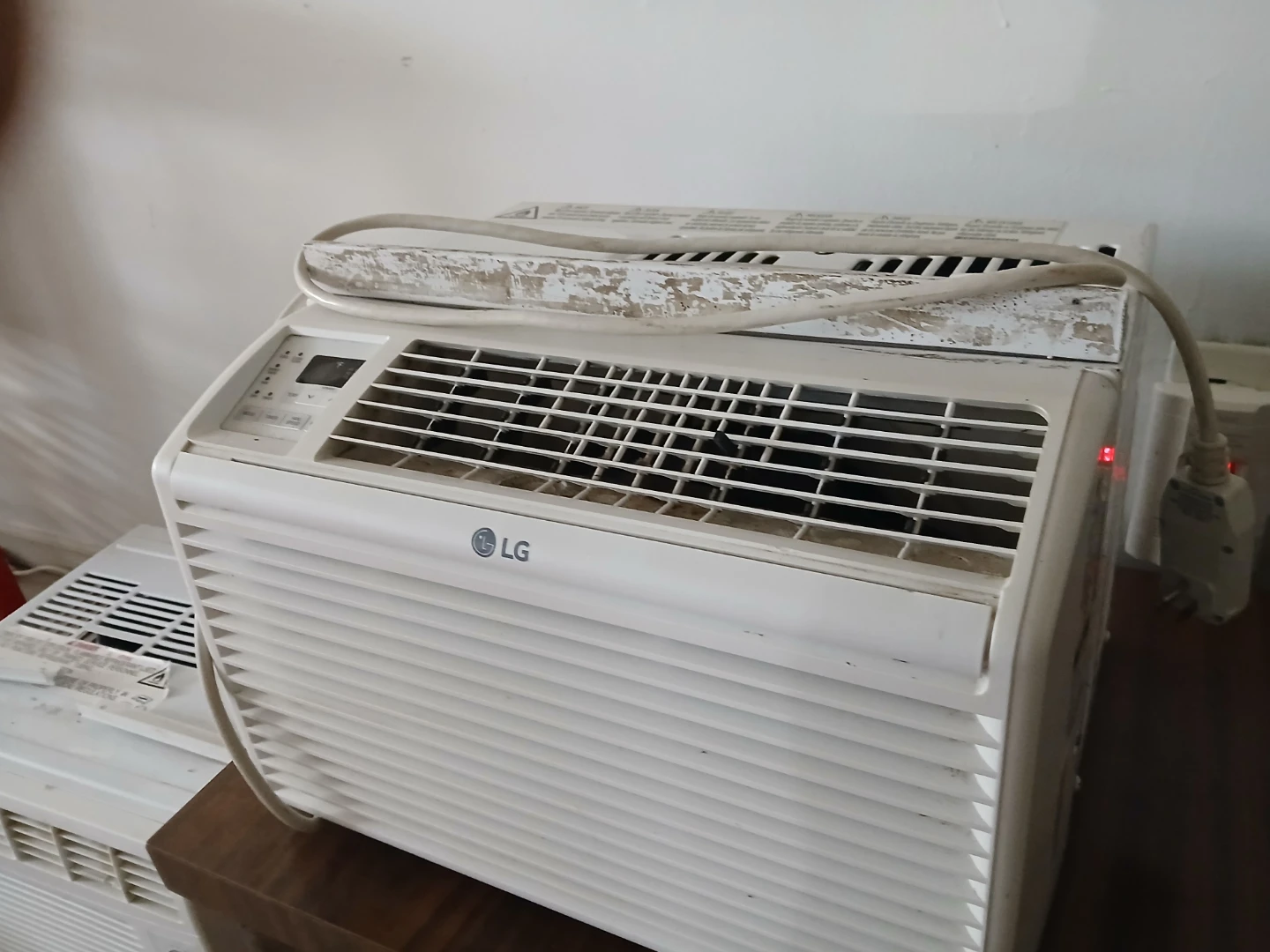 AC 6000 BTUS - photo 2