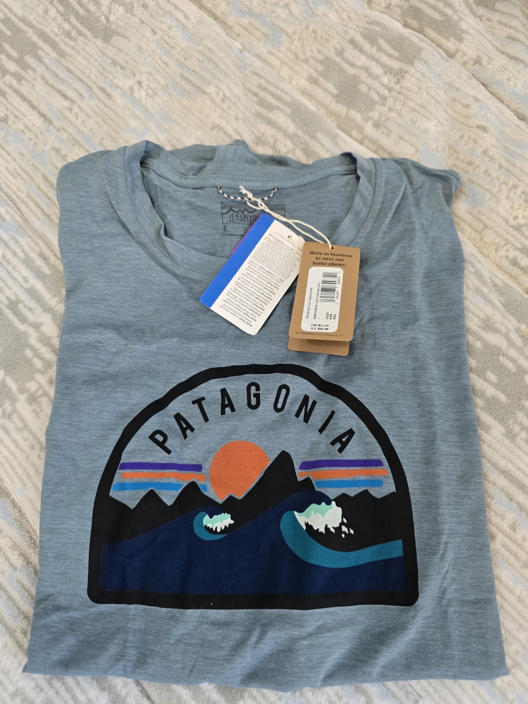 Patagonia Boardie Badge Light Plume Grey Graphic T-Shirt - L - photo 3