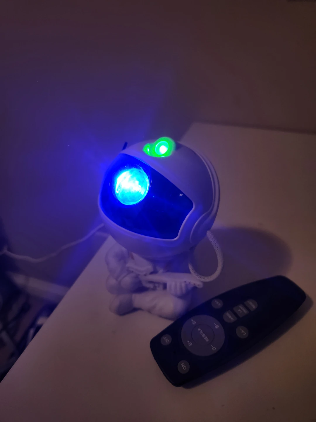 Astronaut Galaxy Projector with Remote - photo 2