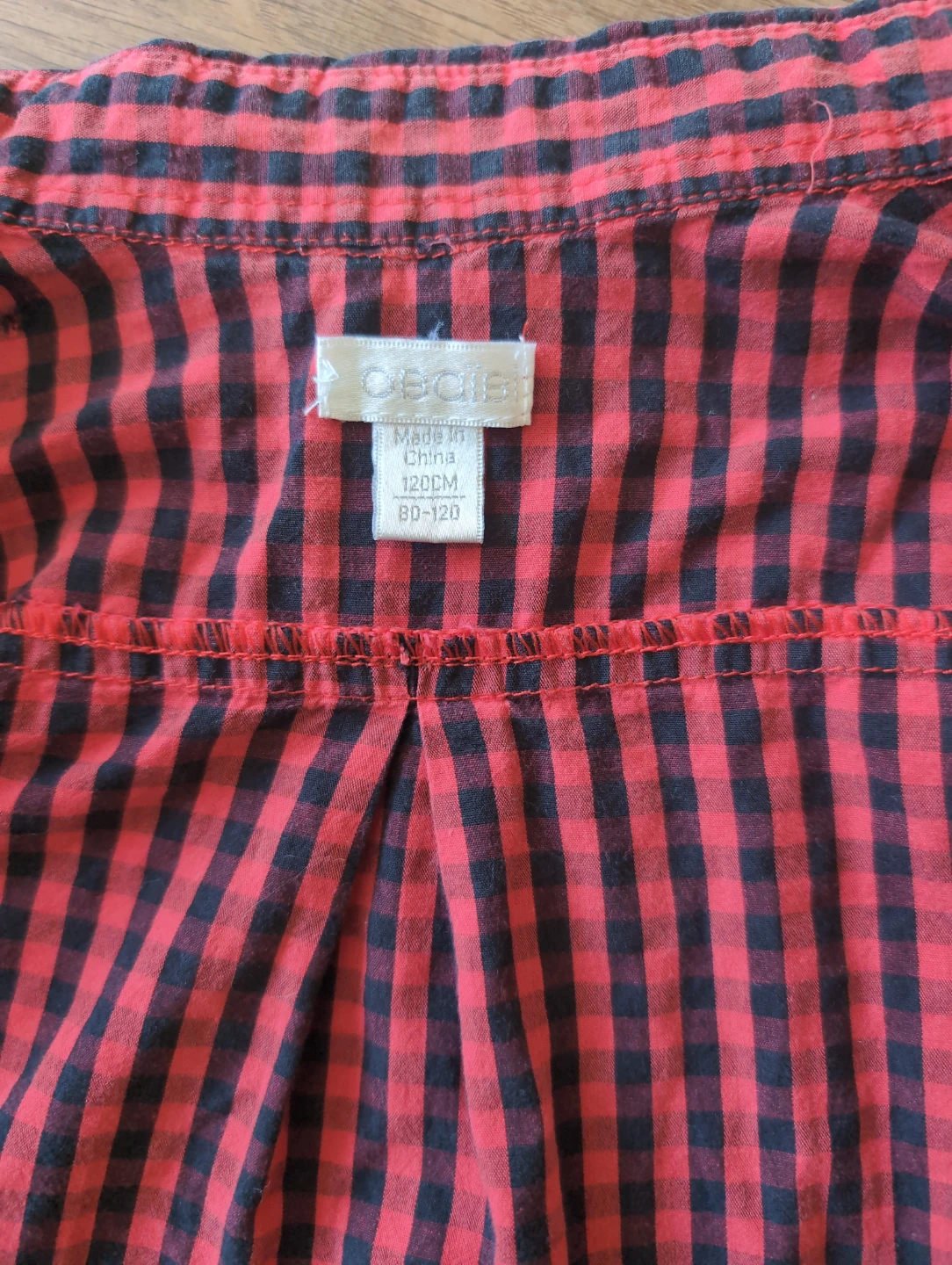 OshKosh B'gosh Red & Black Gingham Button-Up Shirt - 120CM - photo 3