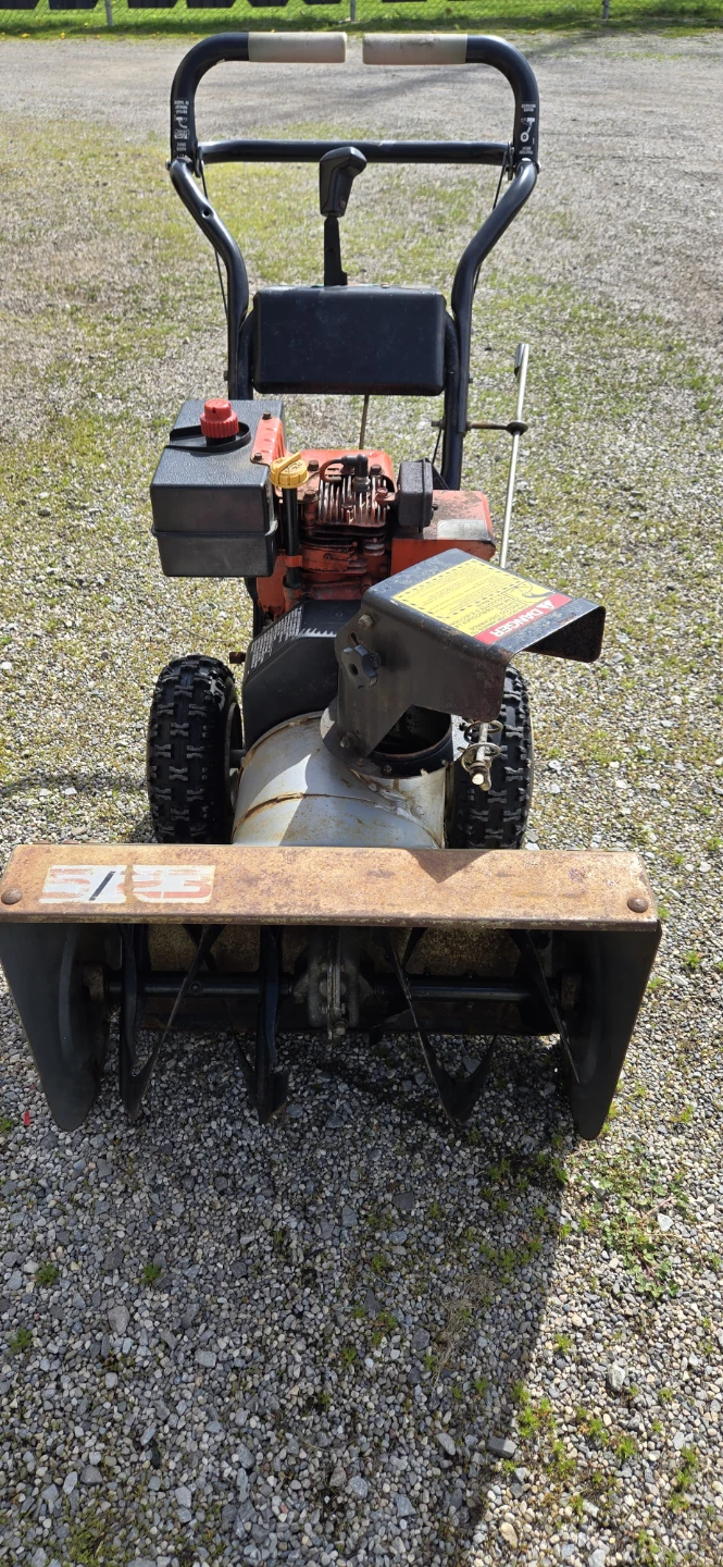 5 HP Snowblower - photo 2