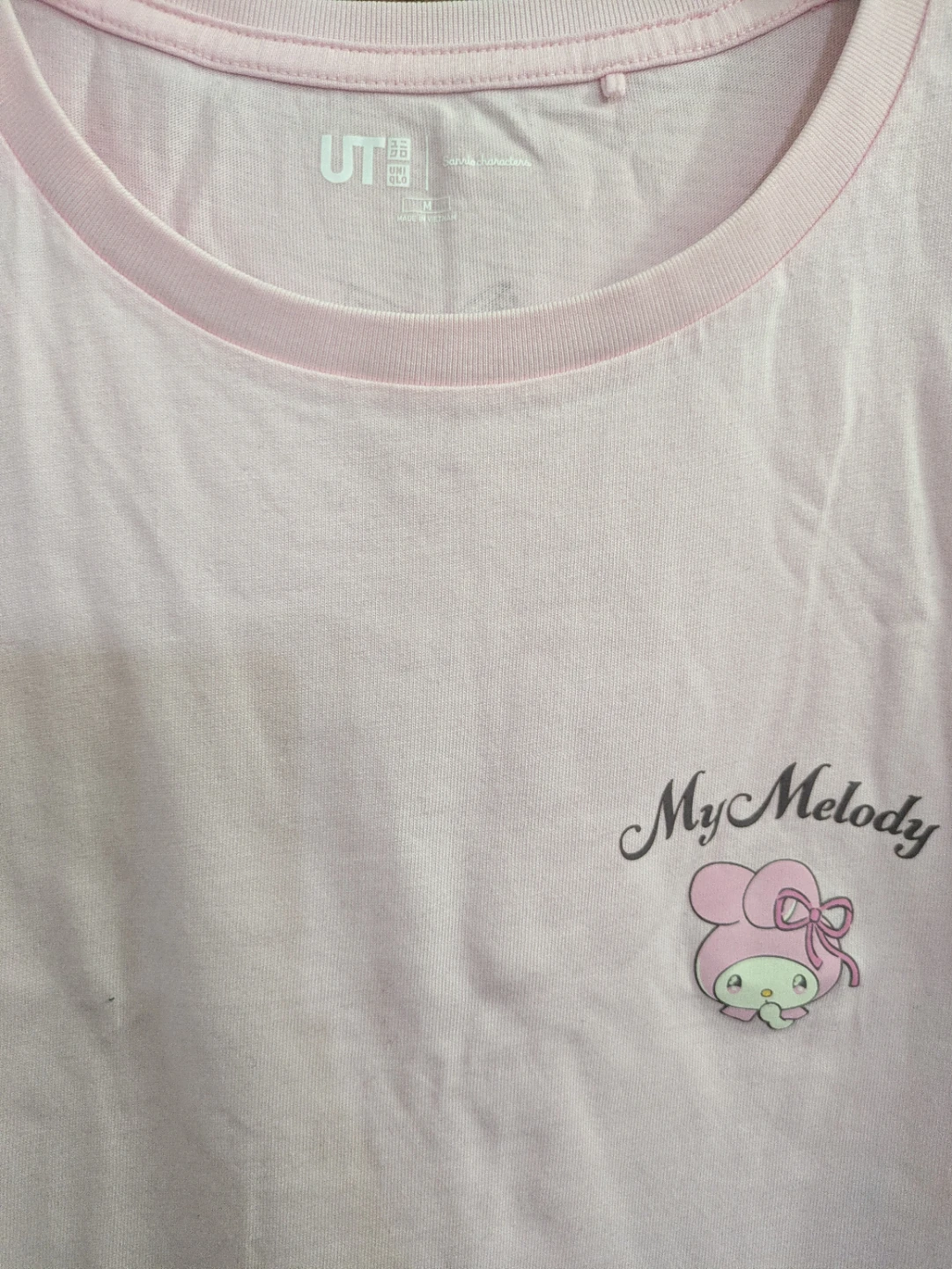 UNIQLO UT My Melody Pink Graphic T-Shirt - Medium