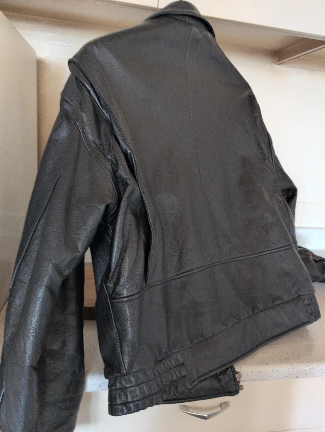 Cordovan Black Leather Bomber Jacket - photo 4