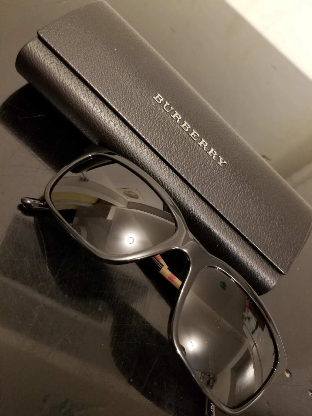 Authentic Burberry BE4137 Square Sunglasses w/Case