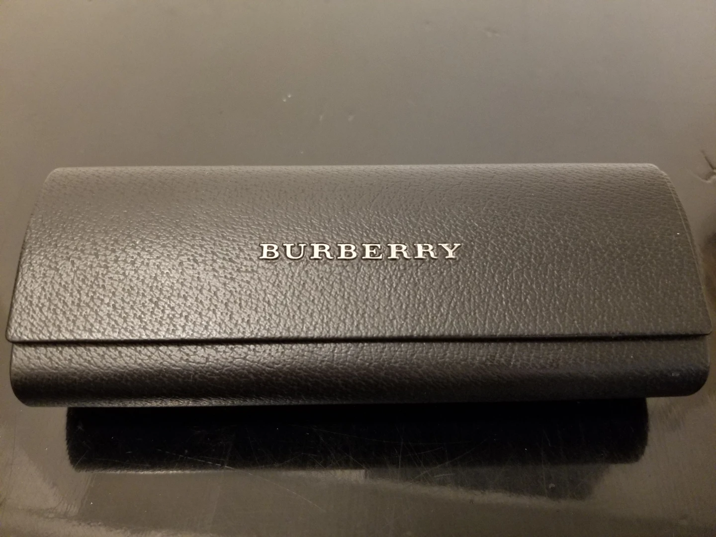Authentic Burberry BE4137 Square Sunglasses w/Case - photo 2