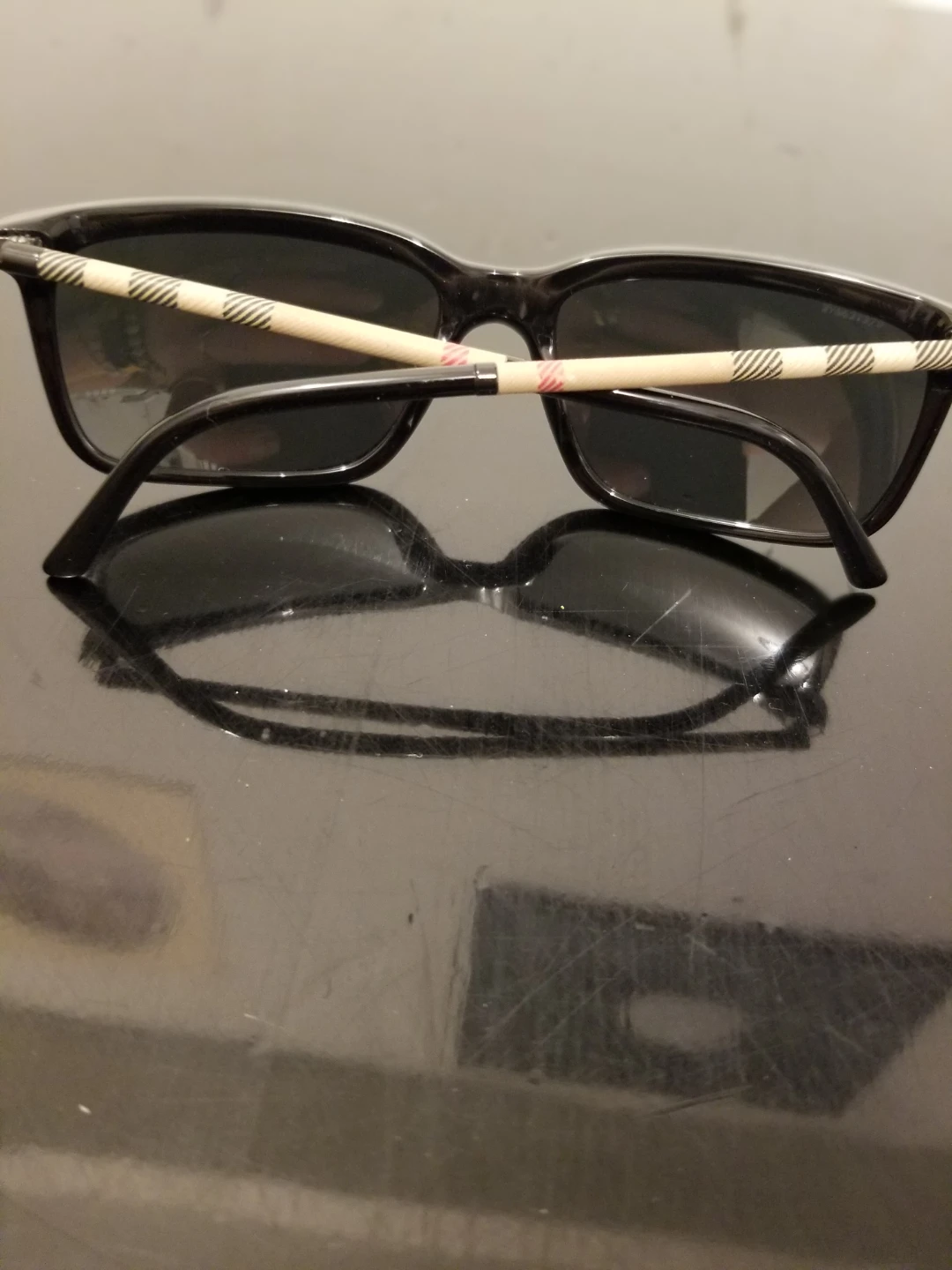 Authentic Burberry BE4137 Square Sunglasses w/Case - photo 4