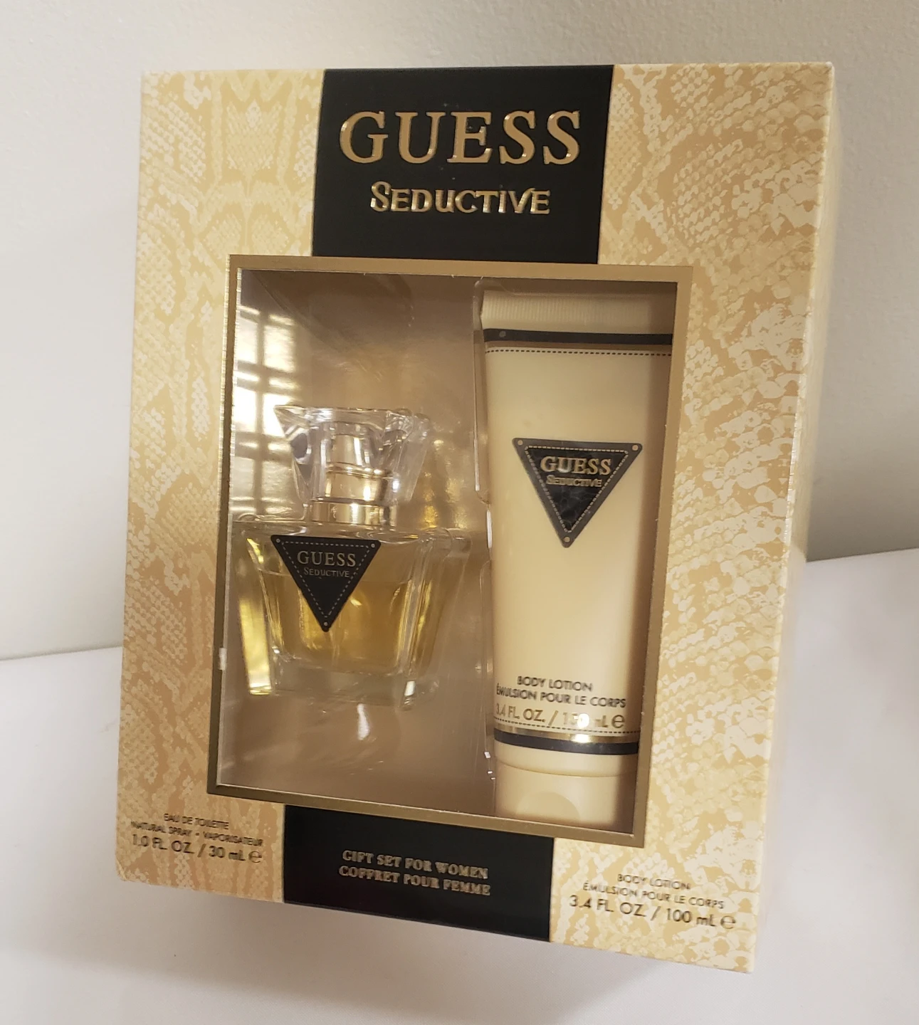 Brand new Guess Seductive Gift Set For sale $45
