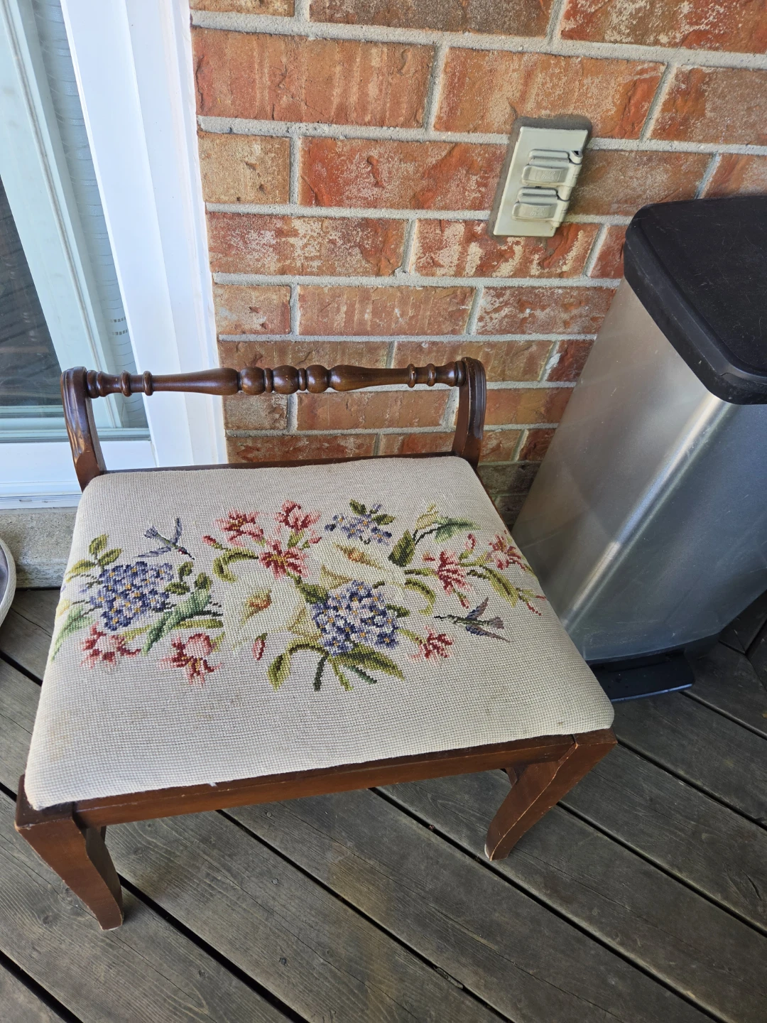 Vintage Needlepoint Stool/Bench - photo 2