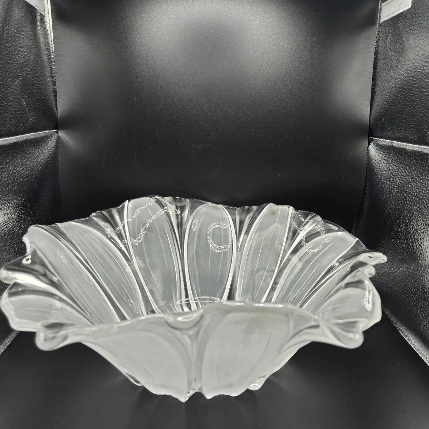 Glass Sunflower Serving Bowl