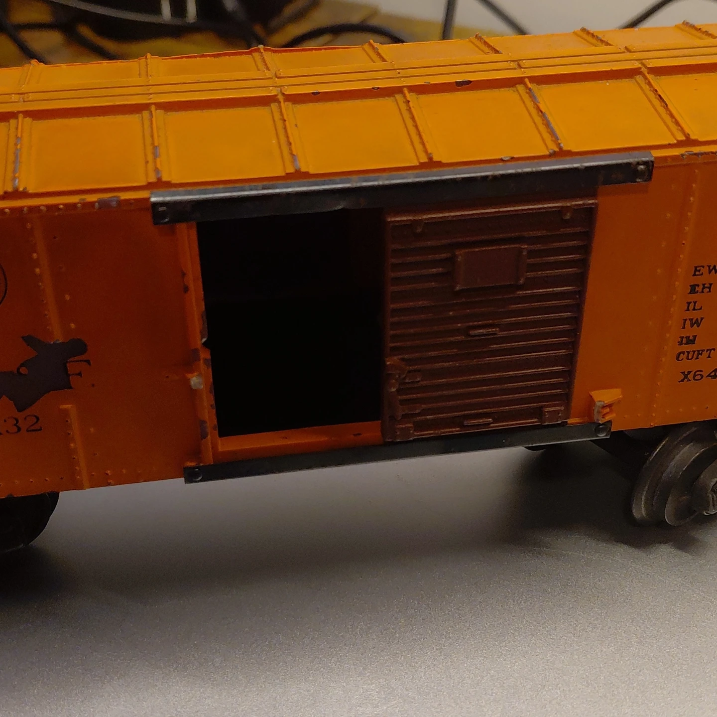 AT&SF 33132 Model Train Boxcar - photo 2