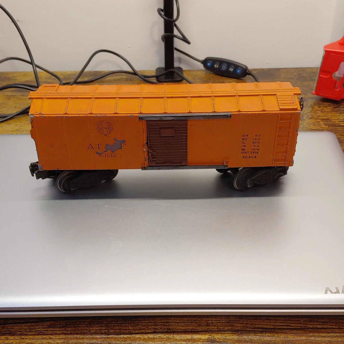 AT&SF 33132 Model Train Boxcar - photo 5