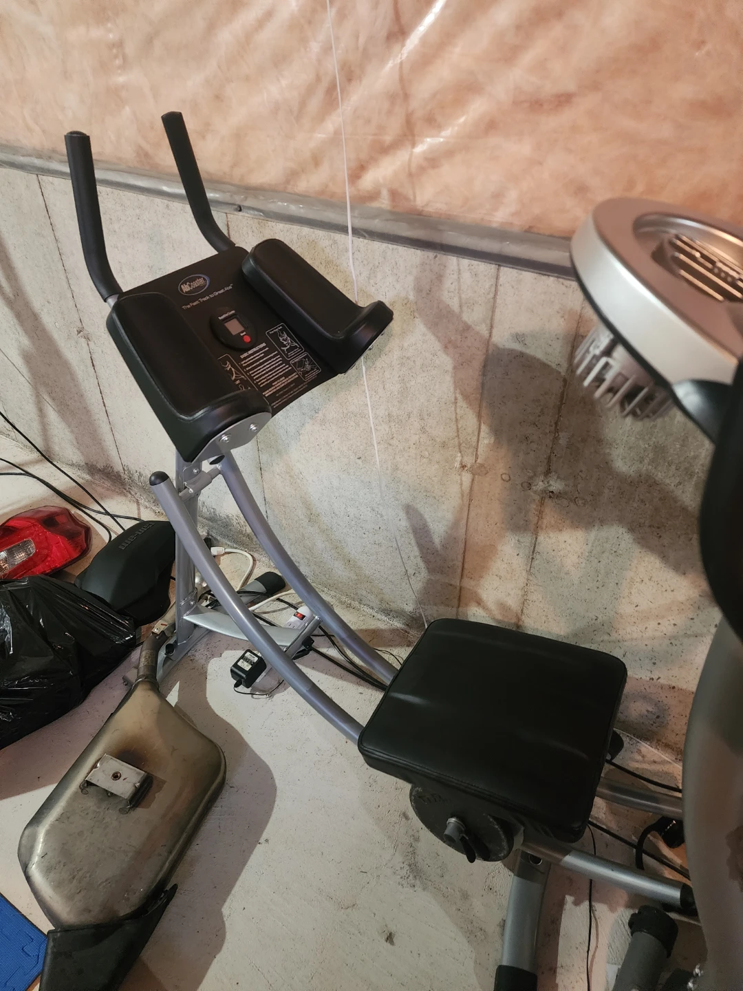 AbCoaster Abdominal Exercise Machine