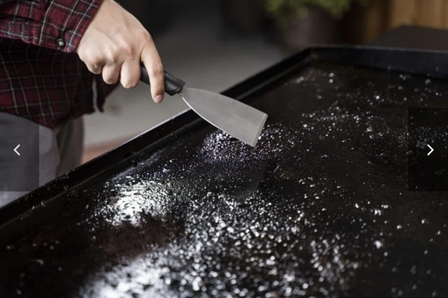 Blackstone 8-Piece Griddle Cleaning Kit (Unused) - photo 3