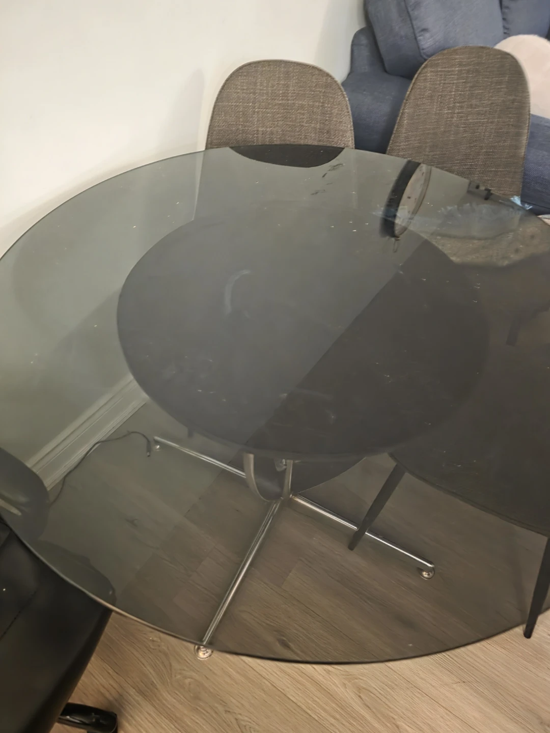 Round Glass Dining Table
