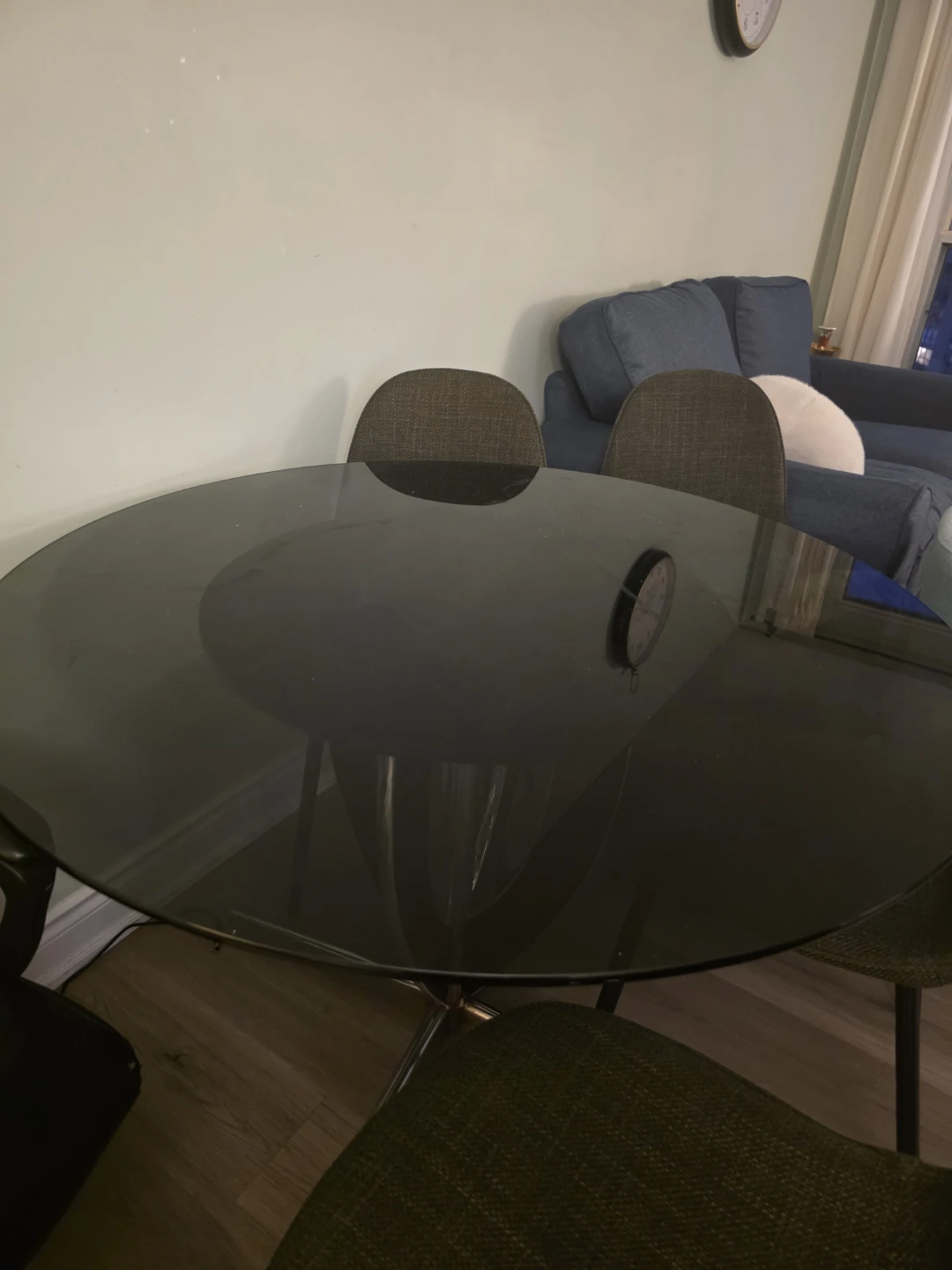 Round Glass Dining Table - photo 3