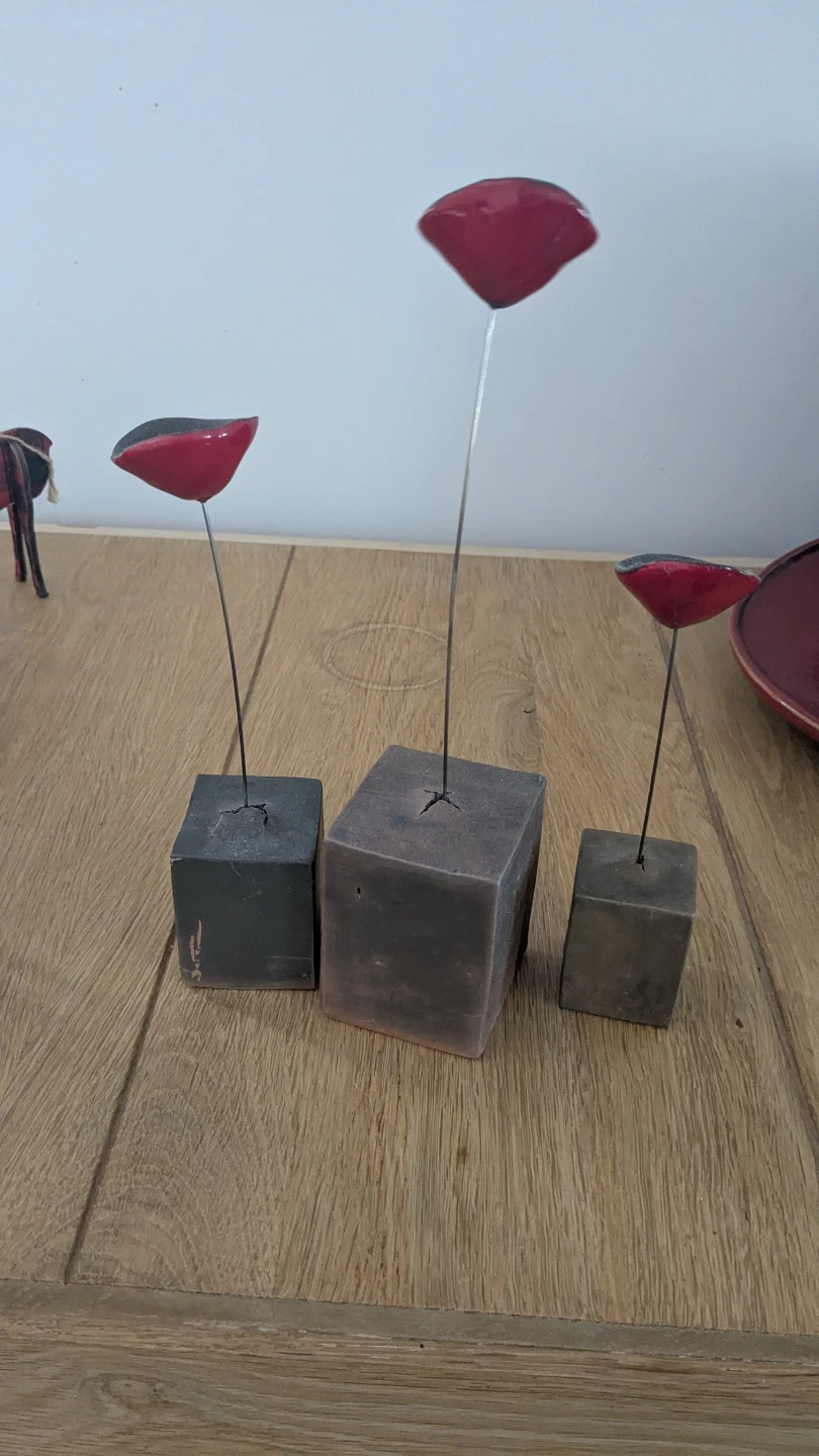Set of 3 Red Flower Sculptures