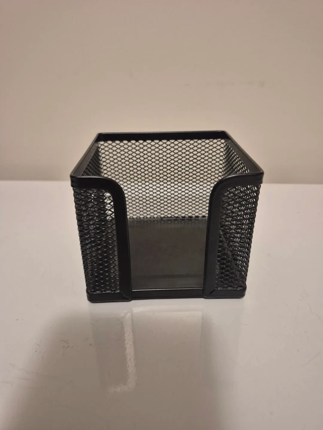 Black Mesh Desk Organizer for Sticky Notes