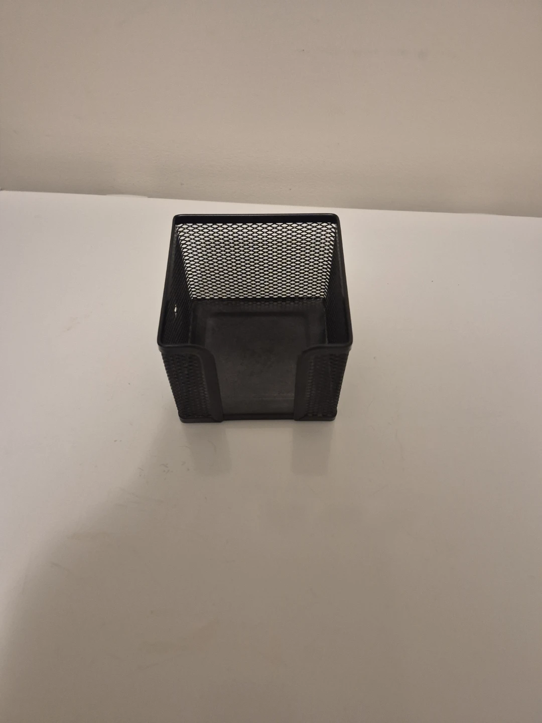 Black Mesh Desk Organizer for Sticky Notes - photo 2
