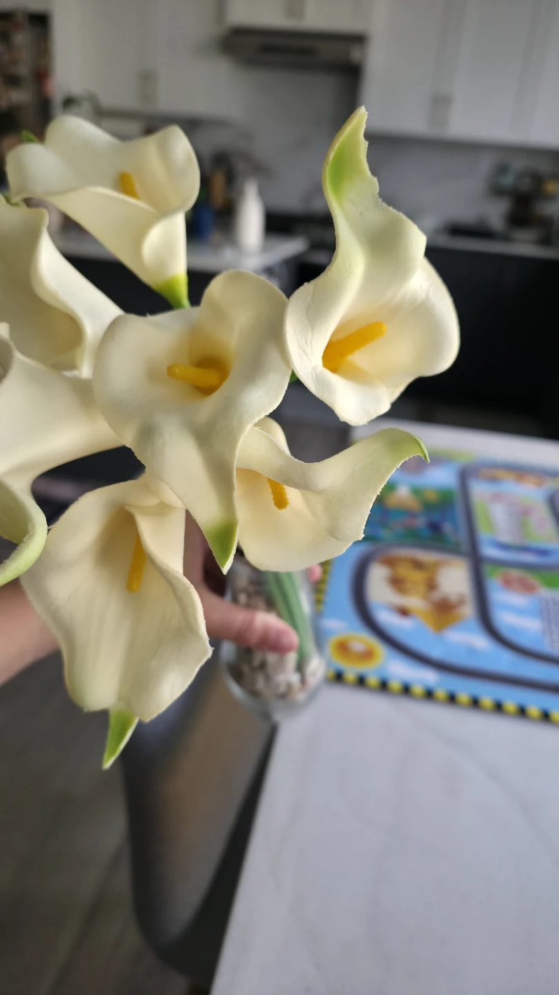 Artificial White Calla Lily Bouquet - photo 5
