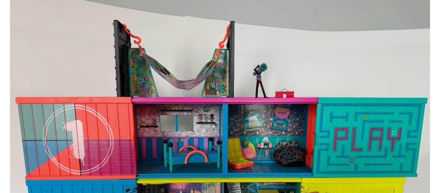 LOL Surprise! Dollhouse with Accessories and Dolls - photo 5