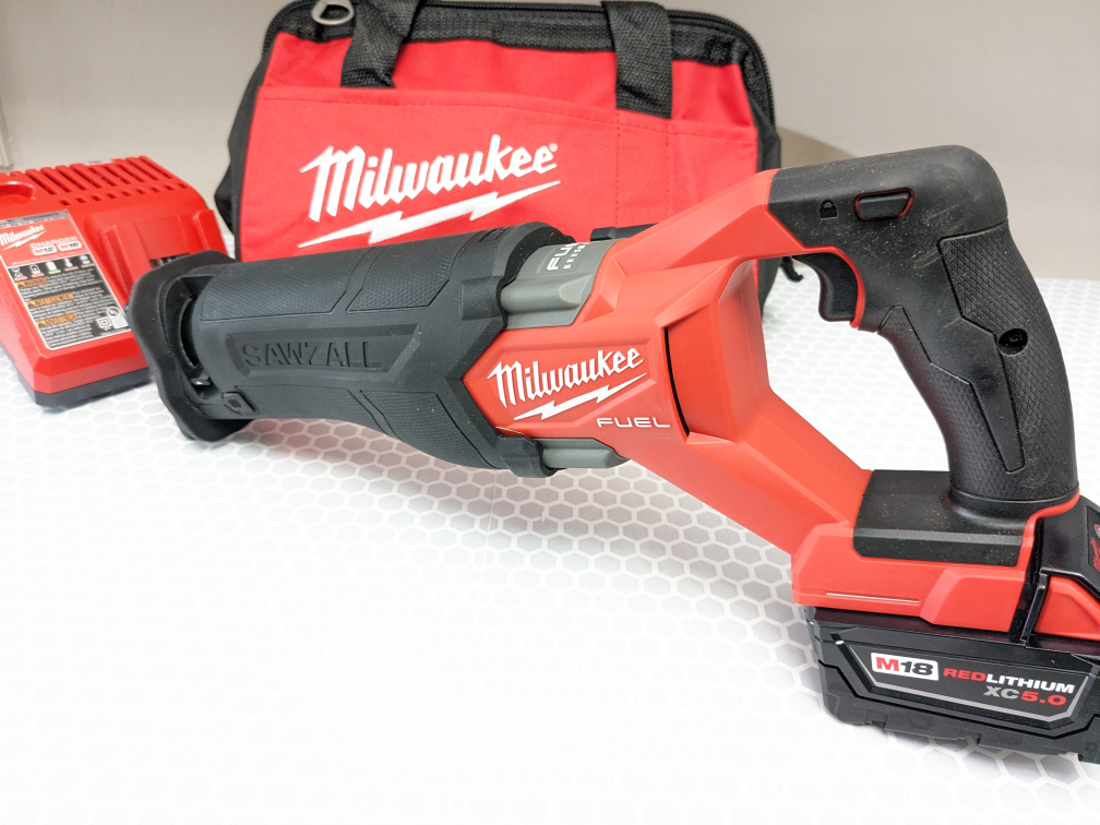M18 Milwaukee FUEL Brushless Sawzall Combo Kit - photo 3