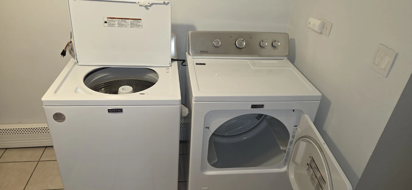 Maytag Washer and Dryer Set